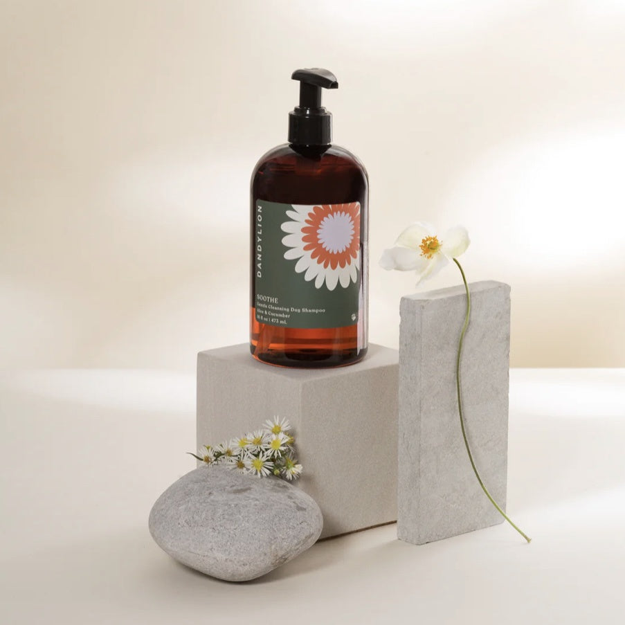 Soothe Gentle Cleansing Dog Shampoo 16oz