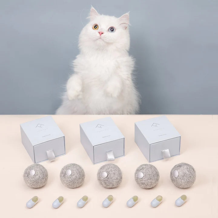 Michu Cat Catnip Felt Ball 3 Capsules